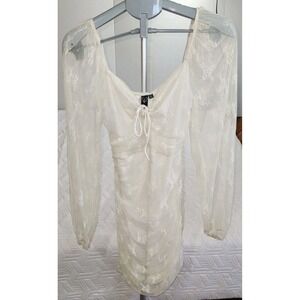 Windsor Dress Womens M Ivory Lace Sleeve Romantic Mini ruched sexy sleek‎ fit